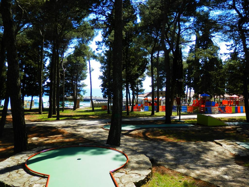 Apartments Nautica II Novigrad Istria Eksteriør billede